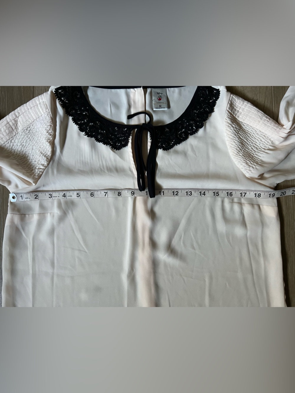 LC Lauren Conrad Disney Snow White Collection Lace Collar Top EUC - Picture 4 of 6
